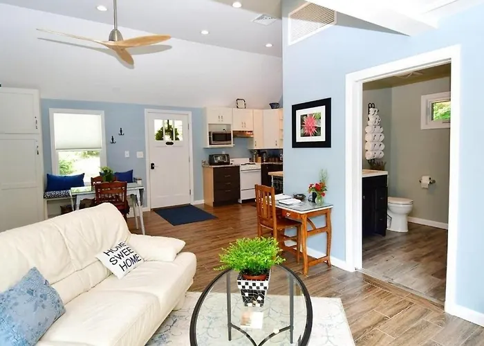 Cottage At Millpond Falls - A Romantic Escape